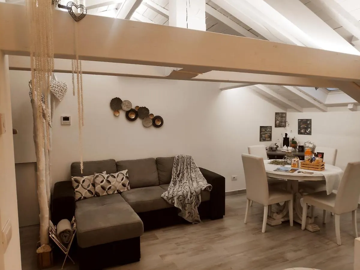 Tuffonelblu Apartment Ventimiglia 0*,  Italy